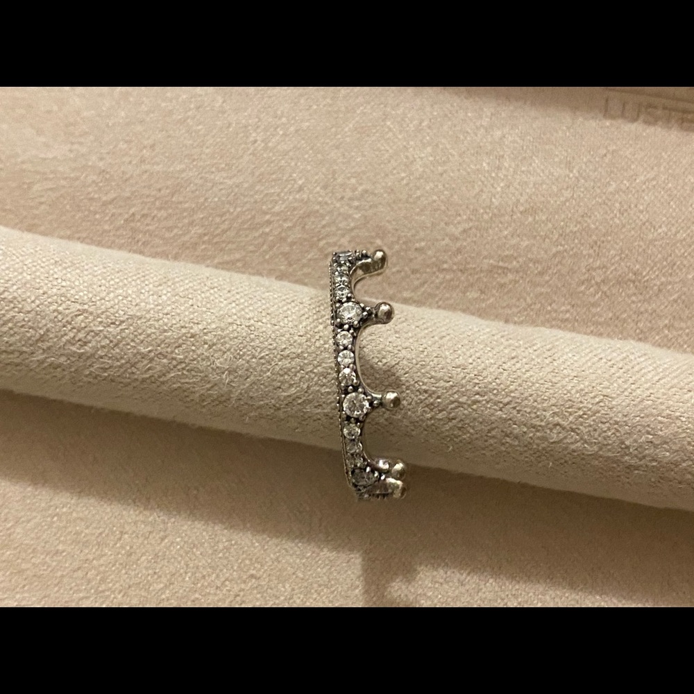 Pandora silver crown ring - Picture 4 of 6